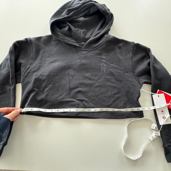 NWT lululemon Team Canada All Yours Cropped Hoodie *COC Logo Sz 8 - Picture 2 of 6